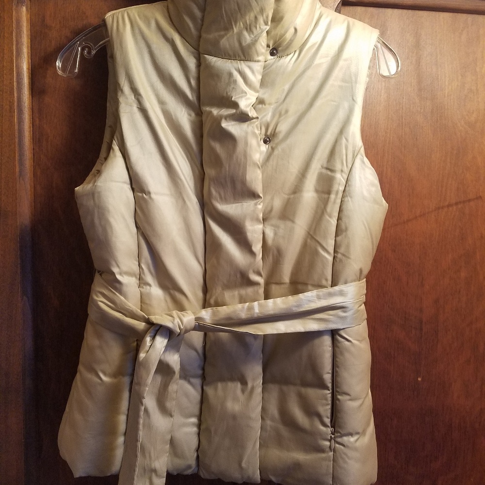 Puffer jacket vest